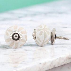 The Etched Sunflower Cream & White Ceramic Drawer Pull