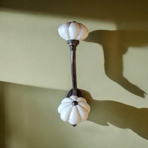 White gold lined hook ceramic knob hook