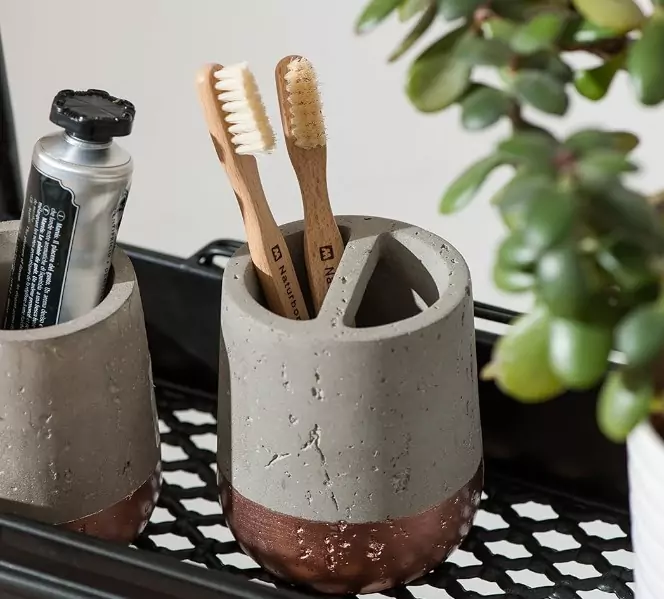Copper Concrete Toothbrush Holder