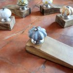 crackle grey flower ceramic door stop