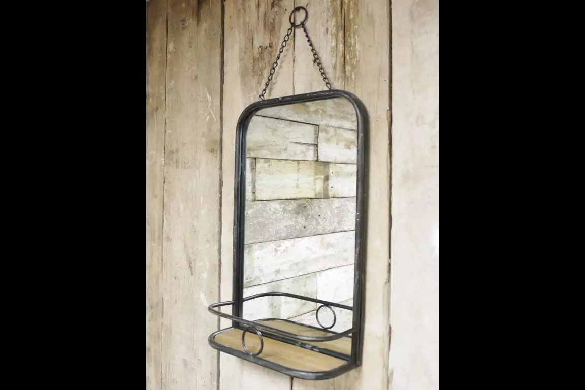 The Portrait Mirrored Shelf