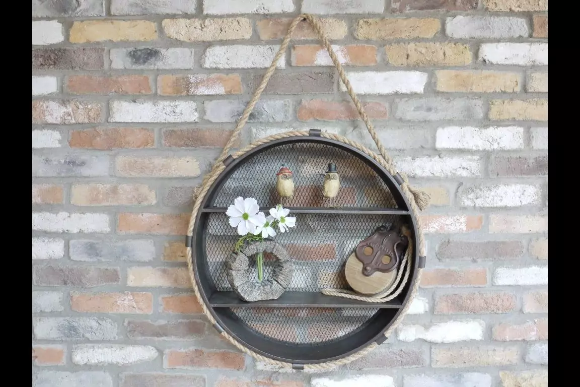 The Mesh Back Rope Shelf