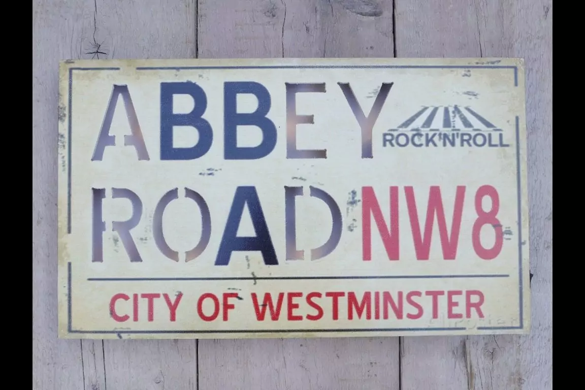 Vintage Wall Decor Rustic London, Abbey Road NW8, City Of Westminster Wall-mountable