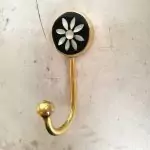 The Pearl Flower Hook