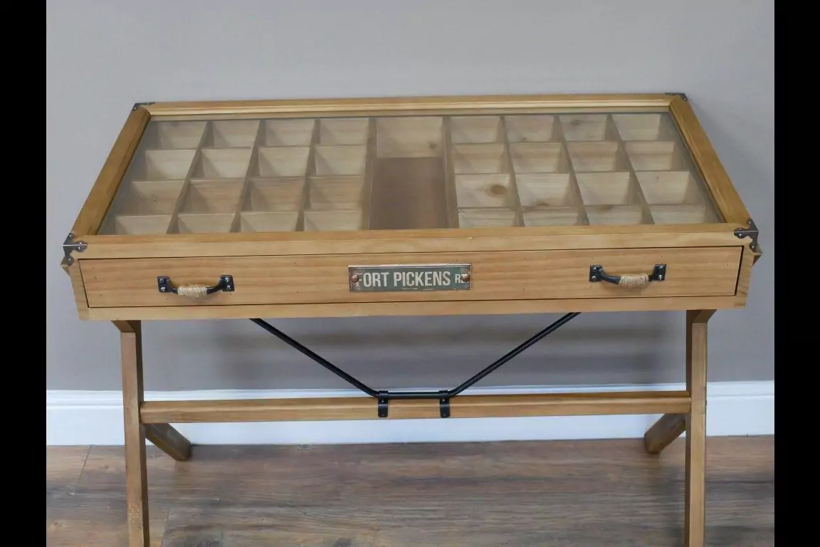 The Apothecary Desk