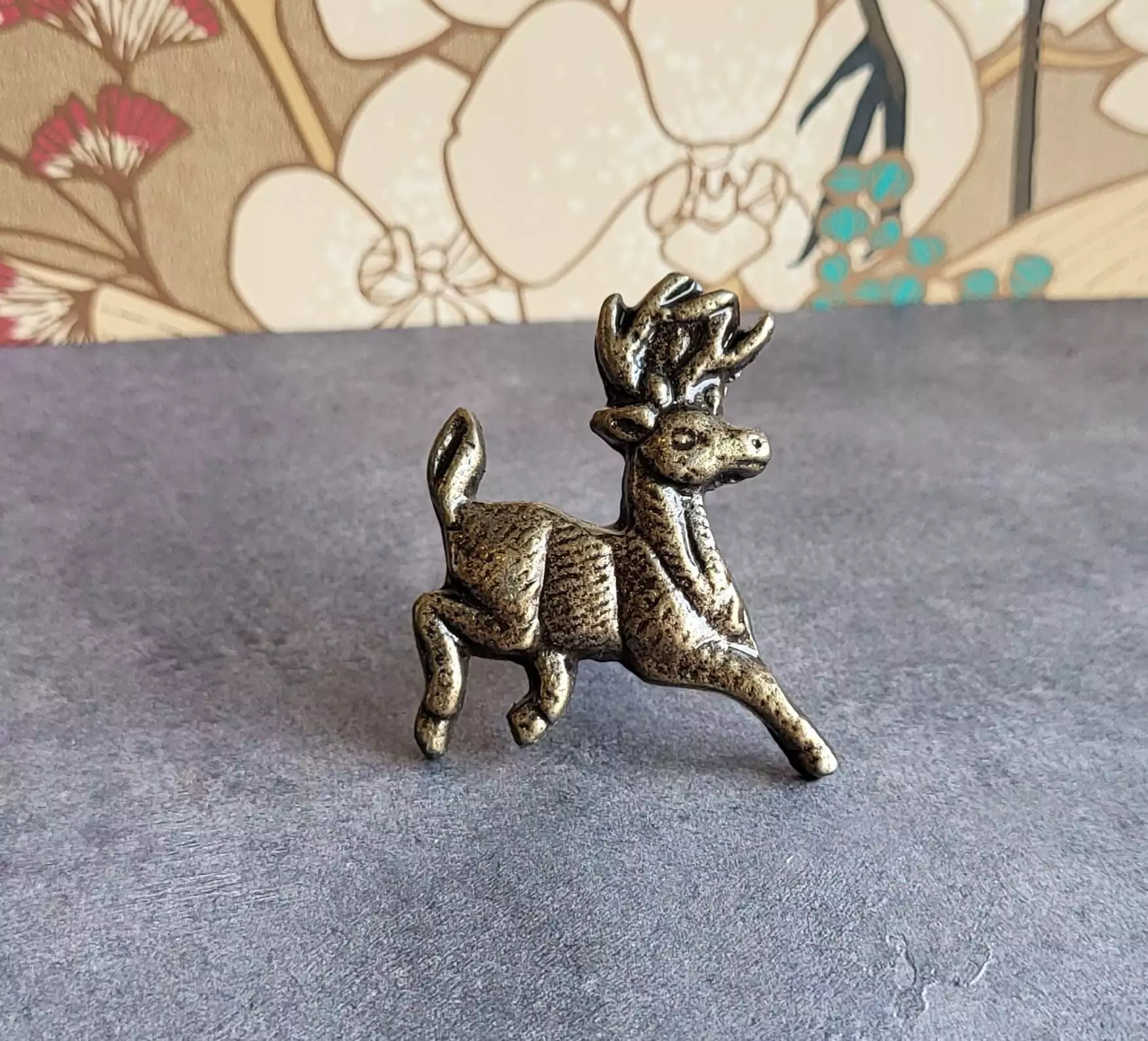 The Prancing Deer Deer Shaped Cabinet Knob Animal Pull