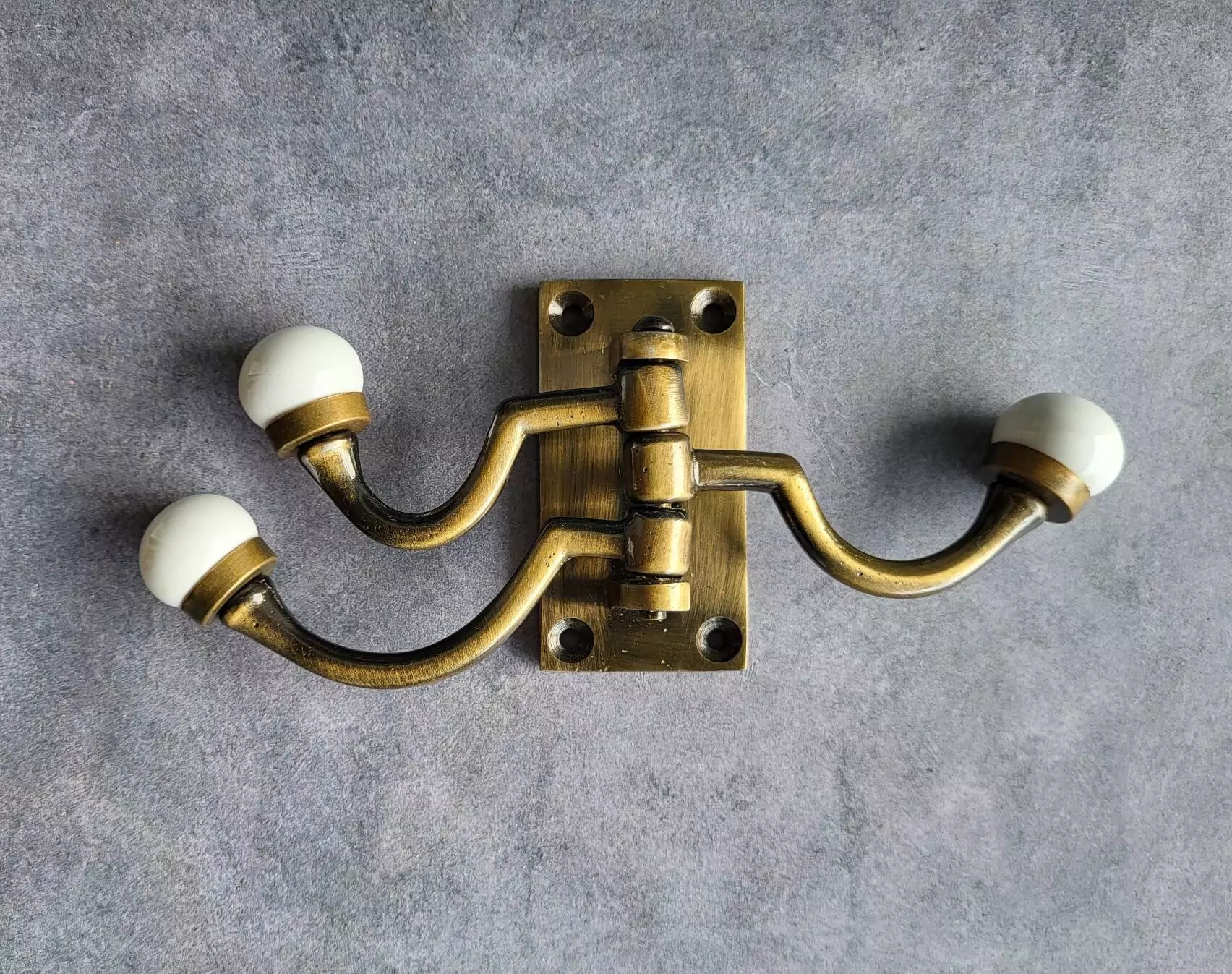 The Bronze & Ceramic Triple Hook