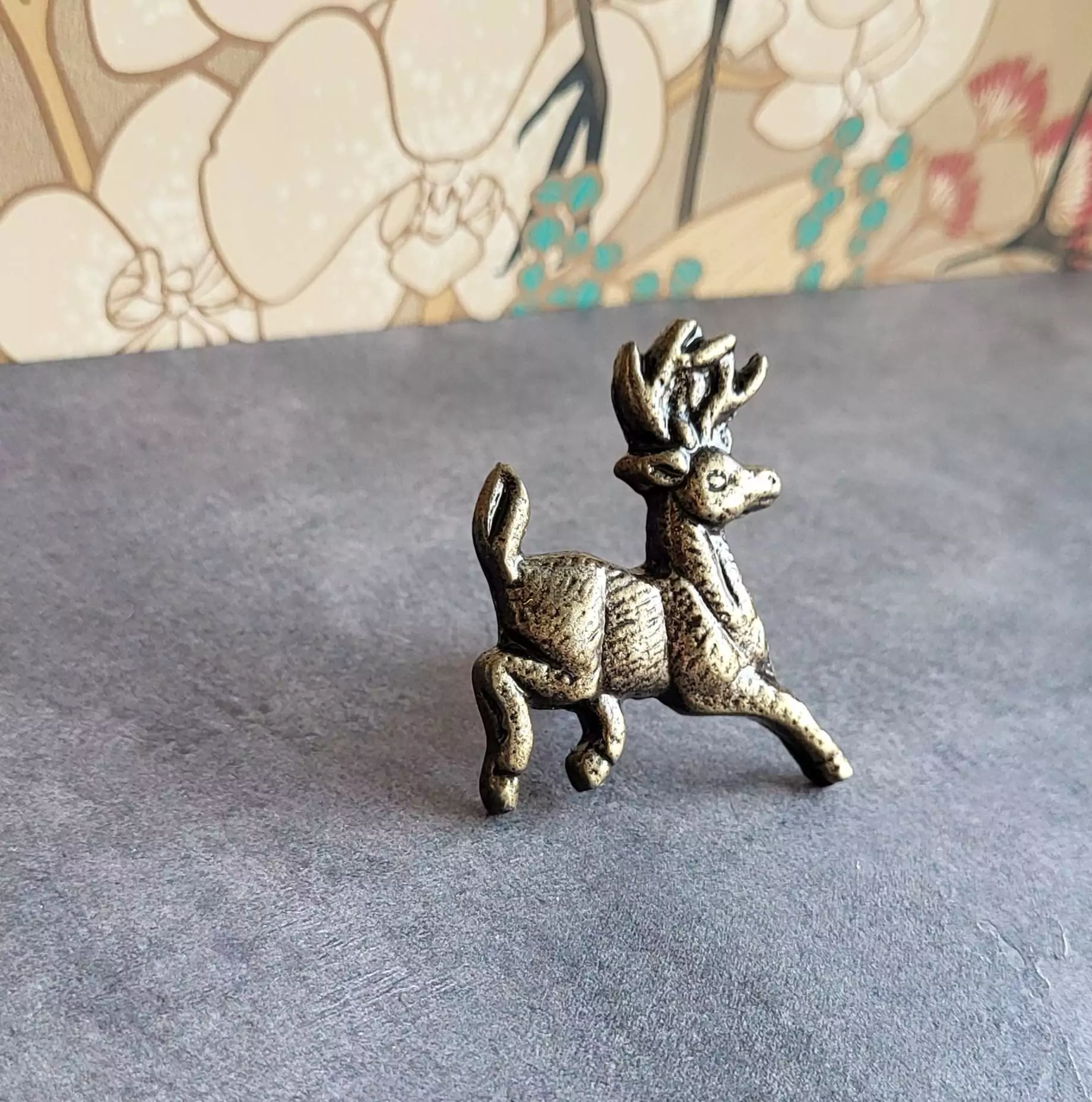 The Prancing Deer Deer Shaped Cabinet Knob Animal Pull