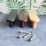The Walnut Handle - Large