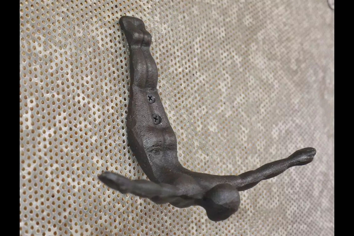 The Diving Hook