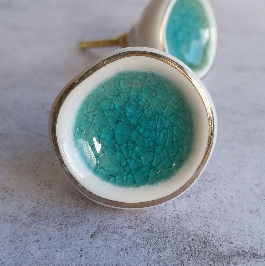 The Teal Cracked Glazeteal-crackle-glaze-ceramic-knob